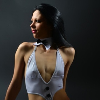 Alina - charming romantic delighted when getting to know each other with erotic French kisses
